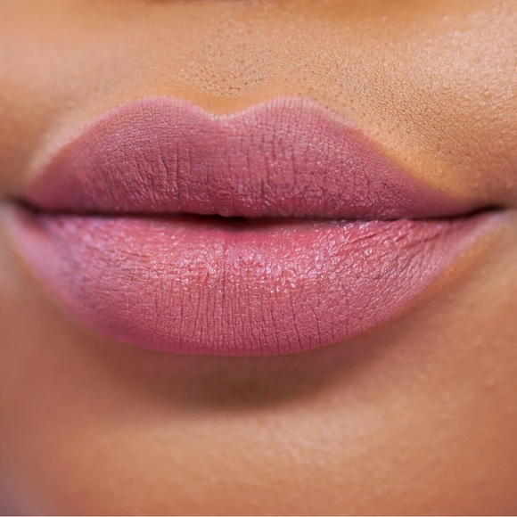 BNIB NWT SEALED! Gerard Cosmetics Lip Liner - Melrose Place 1.20ml Full Size - Picture 4 of 11